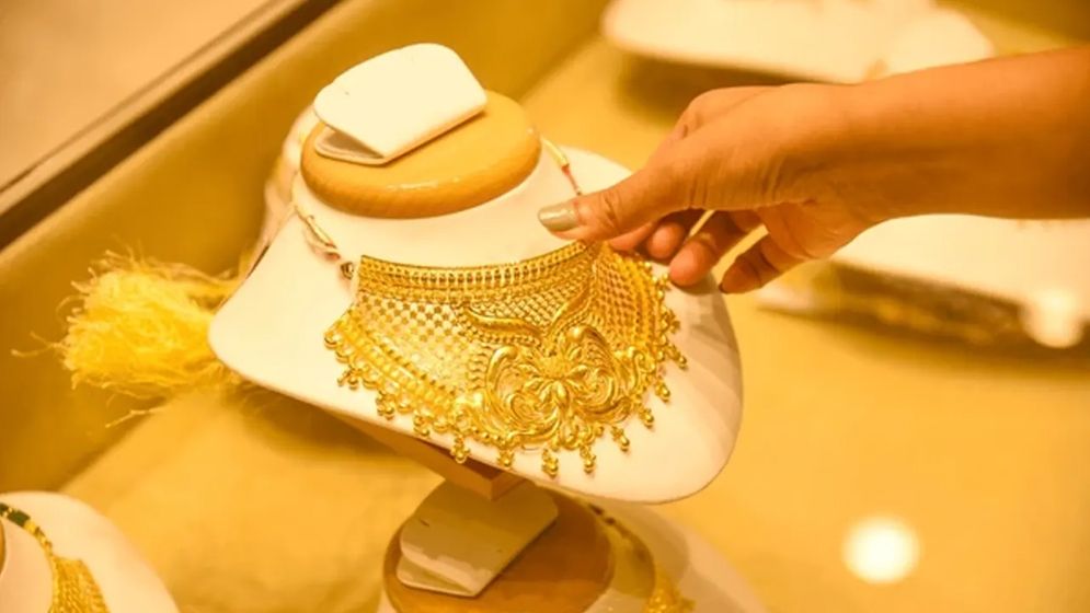 ফের কমলো স্বর্ণের দাম, যে দরে বিক্রি হচ্ছে আজ