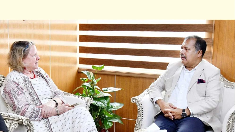 অপপ্রচার ঠেকাতে ইউনেস্কোর সহায়তা চাইল তথ্যমন্ত্রী