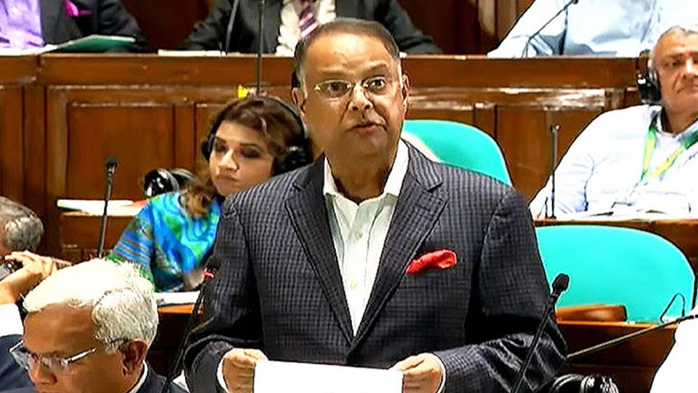 দেশে জ্বালানি তেলের মজুত নিয়ে সংসদে যা জানালেন জ্বালানিমন্ত্রী