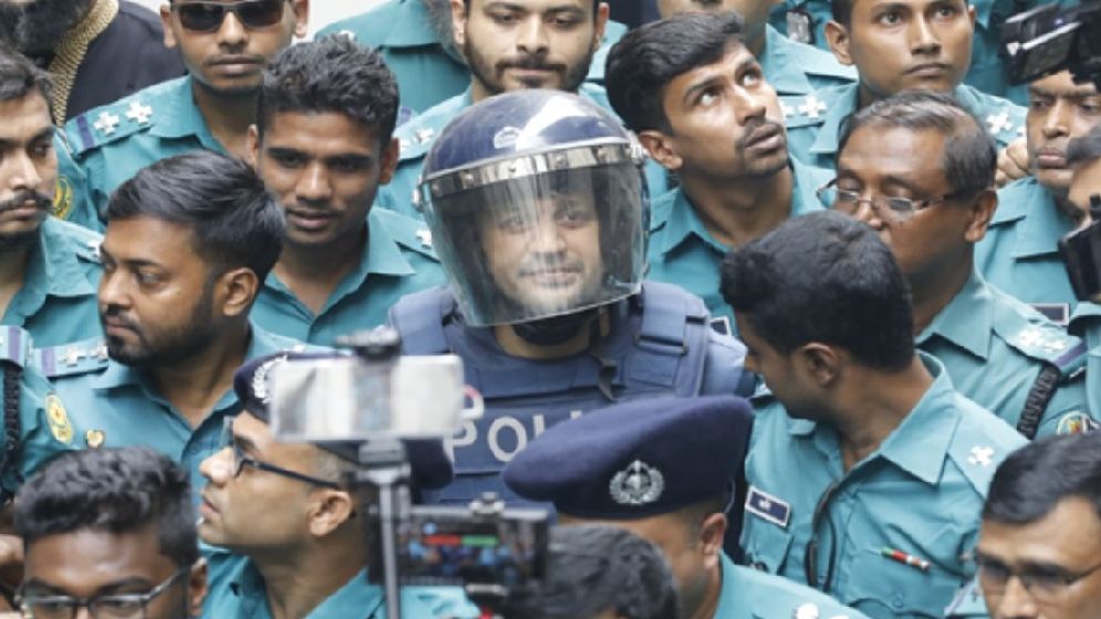 বার কাউন্সিল নির্বাচনে অংশ নিতে হাইকোর্টে রিট