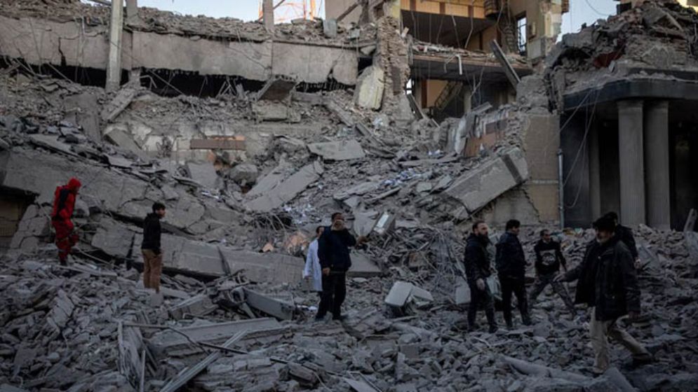 ইরানের বেসামরিক স্থাপনায় হামলাকে ‘যুদ্ধাপরাধ’ ঘোষণা