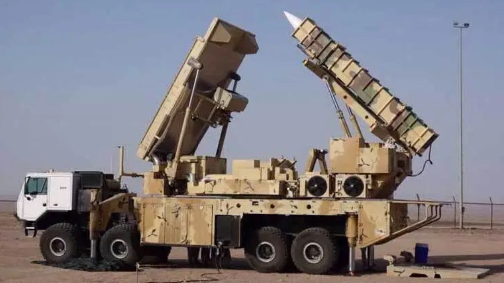 ক্ষেপণাস্ত্র ও ড্রোন হামলা ঠেকাতে তৎপর প্রতিরক্ষা ব্যবস্থা