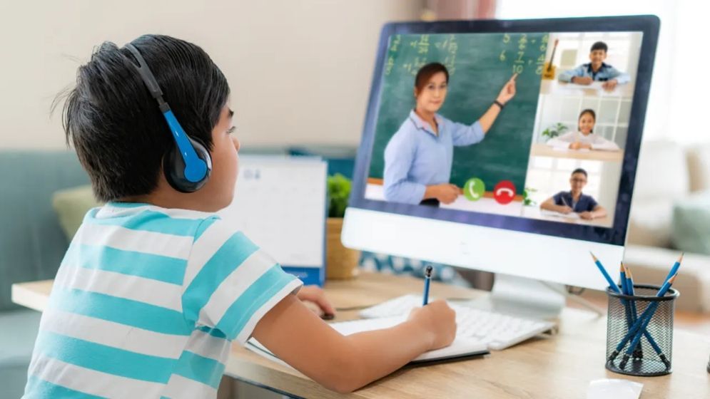 শিক্ষাপ্রতিষ্ঠানে অনলাইন ক্লাস শুরু