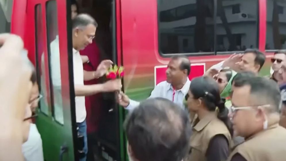 বগুড়ায় পৌঁছেছেন প্রধানমন্ত্রী তারেক রহমান  