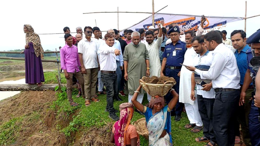 জৈন্তাপুরে খাল পুনঃখনন প্রকল্পের উদ্বোধন