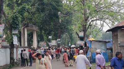 ফেসবুক পোস্টকে ঘিরে ছাত্রদল-শিবির সংঘর্ষে আহত ৬