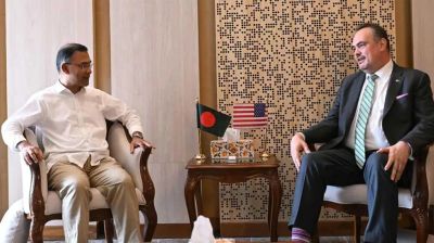 প্রধানমন্ত্রীর সঙ্গে মা‌র্কিন রাষ্ট্রদূতের সাক্ষাৎ