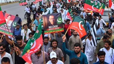 পাকিস্তানে বিক্ষোভ, রাওয়ালপিন্ডিতে ১৪৪ ধারা  