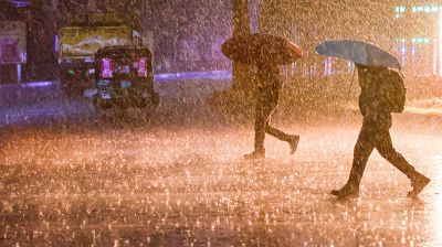 ২৪ ঘণ্টায় ঢাকায় ৪১ মিমি বৃষ্টি, আজও বজ্রঝড়ের সতর্কতা