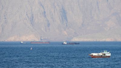 হরমুজ খুলতে যুক্তরাষ্ট্রকে নতুন শর্ত দিলো ইরান