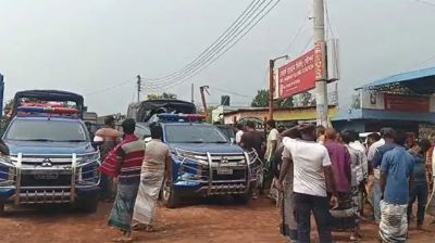 তেল পাম্পে পুলিশ কনস্টেবলকে বিএনপি নেতার ‘থাপ্পড়’