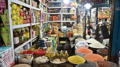 বাজার থেকে প্যাকেটজাত ভোজ্য তেল উধাও