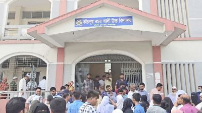 ২০২৫ সালের প্রশ্নে এসএসসি পরীক্ষা, ১১ শিক্ষককে অব্যাহতি