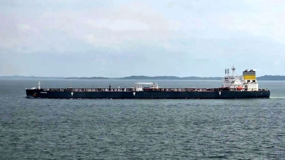 এক লাখ টন ক্রুড অয়েল নিয়ে আরো এক জাহাজ আসছে   