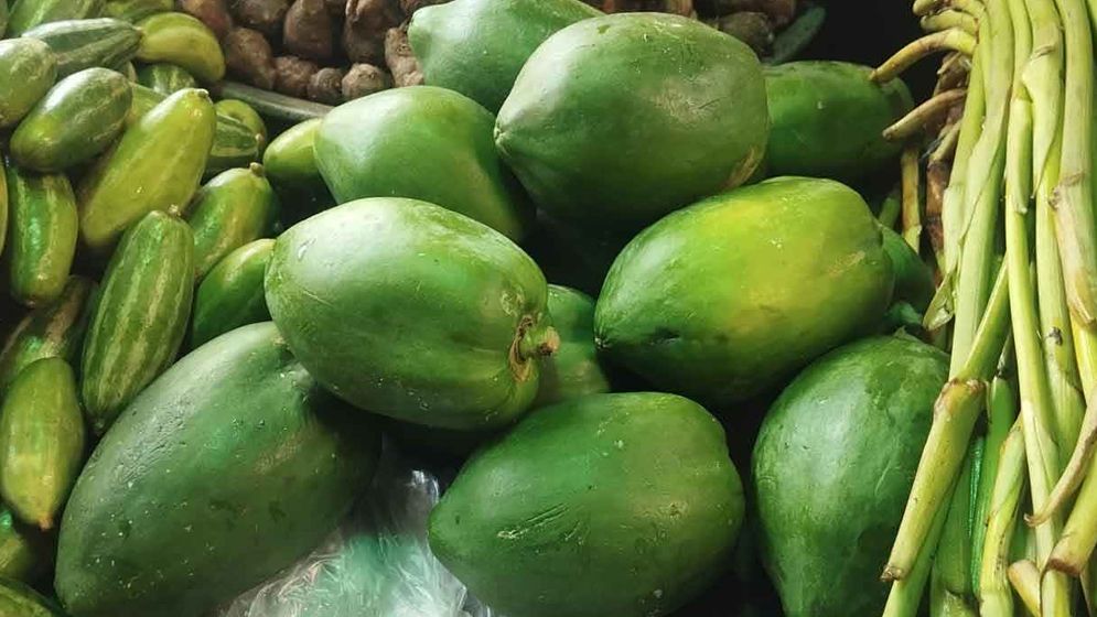 পেঁপের দামেও অস্বস্তি