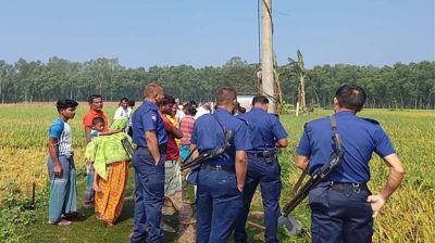 কৃষকের পা বাঁধা রক্তাক্ত লাশ পড়েছিল সেচ ঘরে