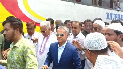 সেতুমন্ত্রী অবরুদ্ধ বাউফলে, ফিরে গিয়ে সভা করলেন দুমকিতে