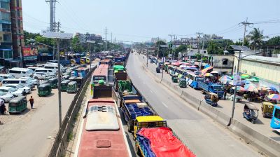 ঢাকা–চট্টগ্রাম মহাসড়কে ১৭ কিমি যানজট