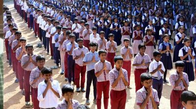 পশ্চিমবঙ্গের স্কুলে ‘বন্দে মাতরম’ বাধ্যতামূলক করল রাজ্য সরকার