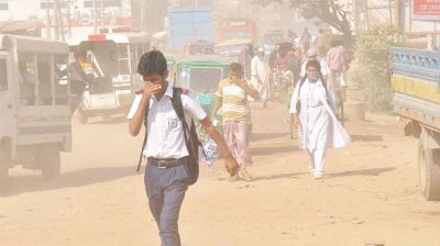 আজও বায়ুদূষণে বিশ্বে শীর্ষে ঢাকা 