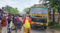 যাচ্ছিলেন ধানক্ষেতে, ট্রাকচাপায় ঝরল তরুণের প্রাণ
