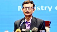 ‘কিচেন কেবিনেট’ নিয়ে বিস্ফোরক দাবি সাবেক উপদেষ্টার 
