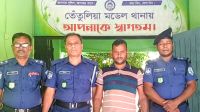 ইউপি সদস্যের বাড়ি থেকে চোরাই গরু উদ্ধার, ভাই আটক
