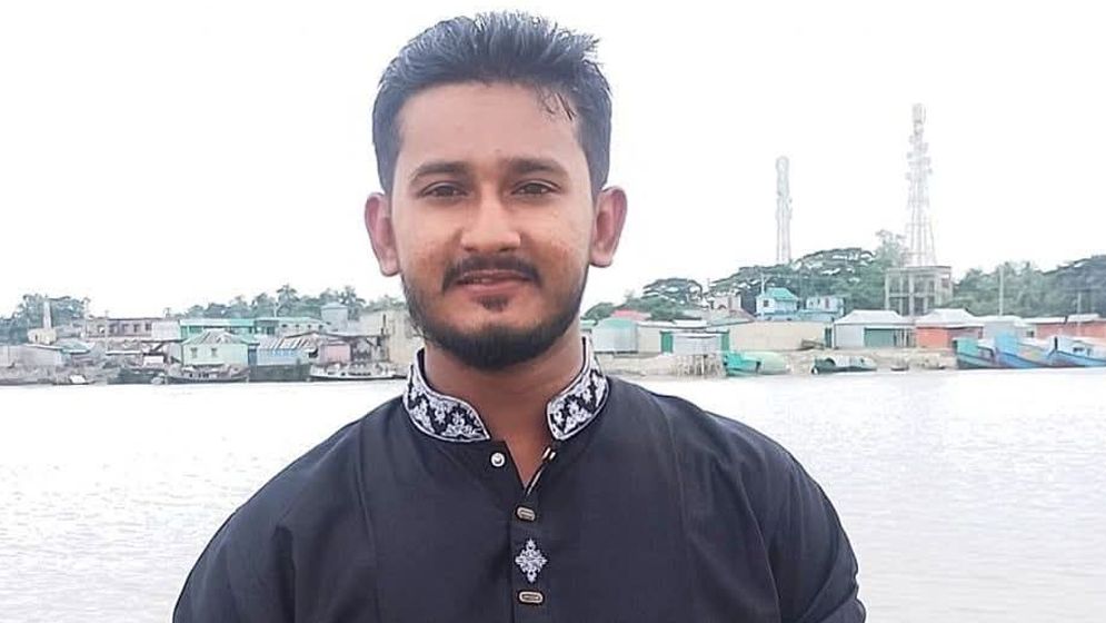 এবার মমিনীর ছেলেকে গ্রেপ্তার দেখালো পুলিশ