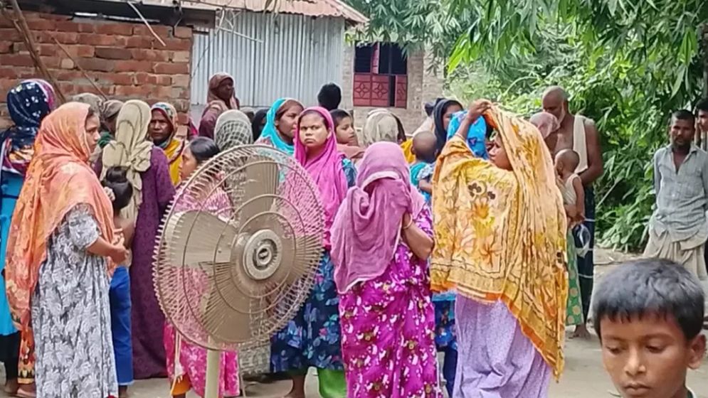রংপুরে পুকুরে ডুবে প্রাণ ভাই-বোনের মৃত্যু