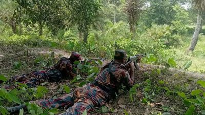 গোমস্তাপুর সীমান্তে ২৮ জনকে পুশ ইনের চেষ্টা, সতর্ক বিজিবি