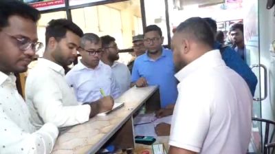 অতিরিক্ত ভাড়া নেওয়ায় ৪ পরিবহন কাউন্টারকে জরিমানা